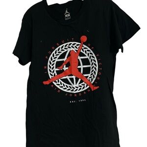 Jordan Brand Youth Pursuit of Victory Jumpman Boys Small